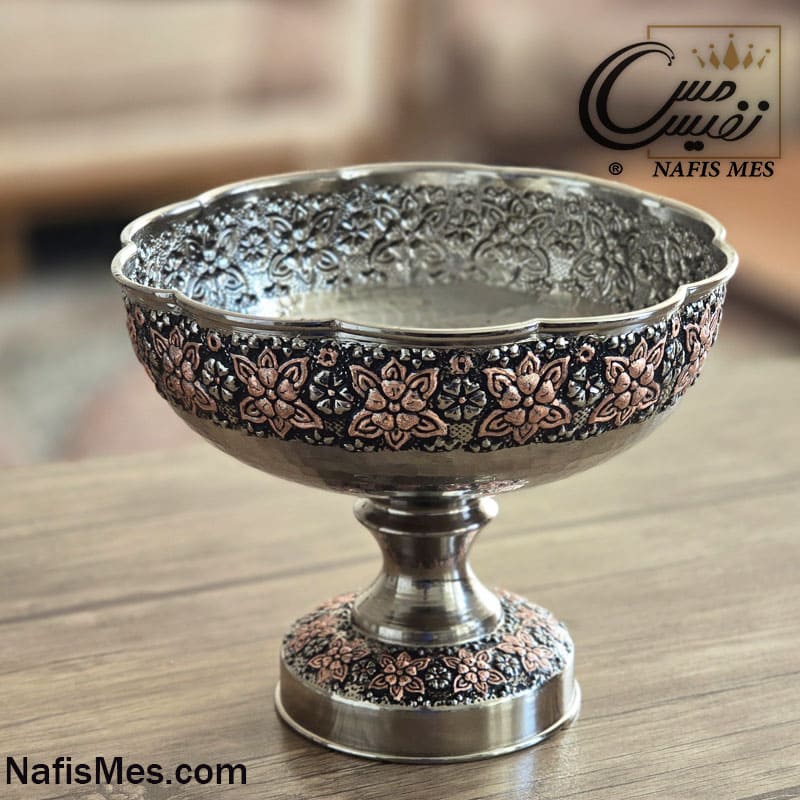 شکلات خوری پایه بلند کروم فاخر طرح تراش