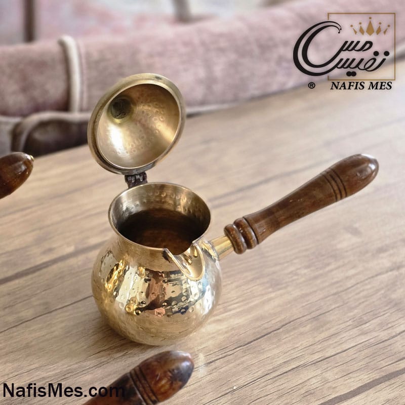 Alternative view of قهوه جوش برنجی دسته چوبی اعلا ( بسیار سنگین و با کیفیت )