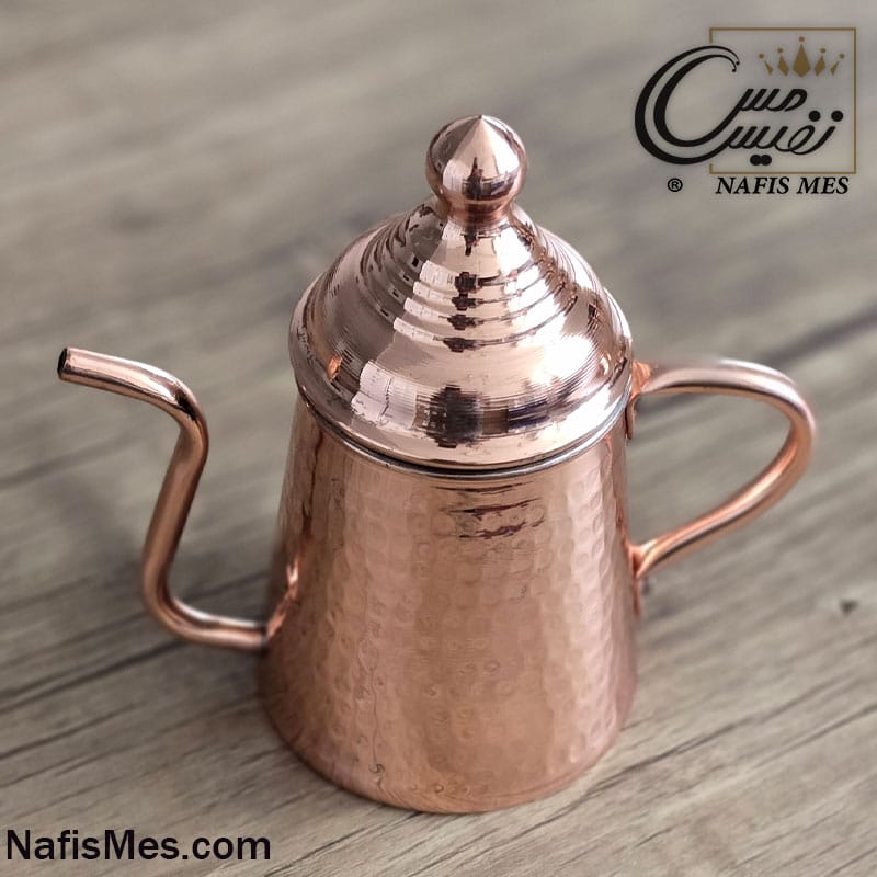 Alternative view of روغن دان مسی کوچک چکشی ساخت زنجان ( نانو رنگ ثابت )
