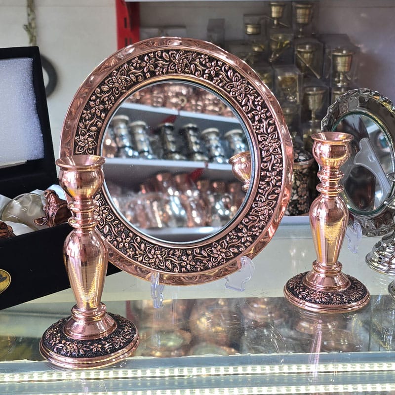 آینه و شمعدان مسی طرح نارینه